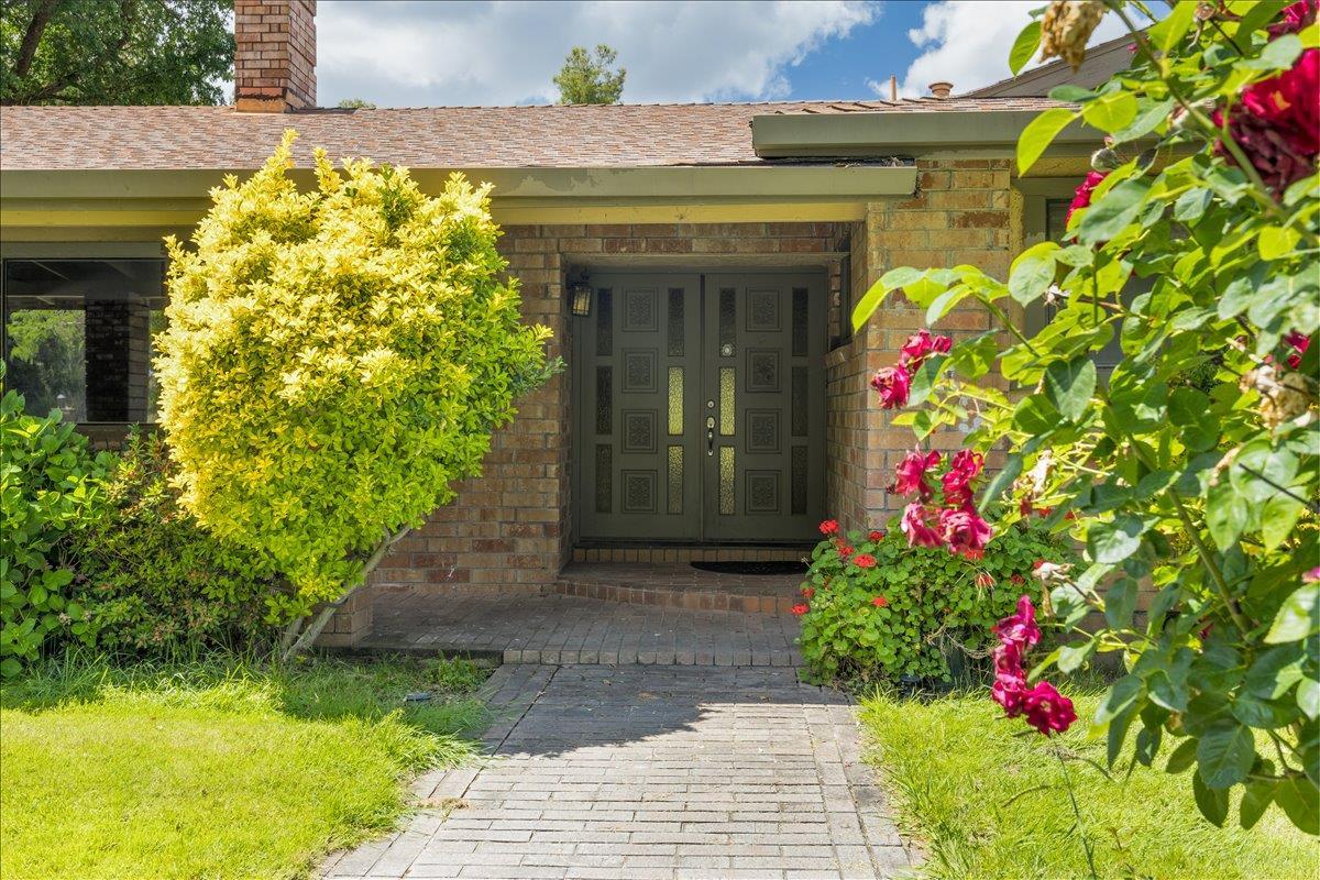 12188 Clay Station Road Herald, CA 95638 - Photo 53 of 89 Welcoming front entry