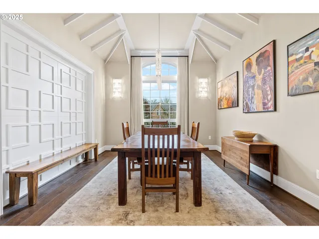 $3,799,000 | 13710 Knaus Road, Lake Oswego, OR 97034