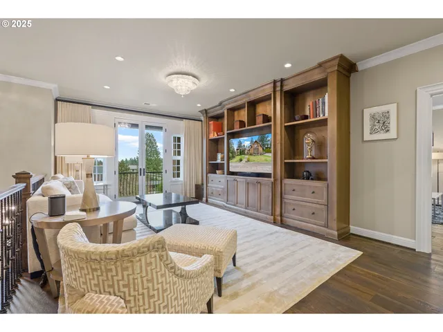 $3,799,000 | 13710 Knaus Road, Lake Oswego, OR 97034