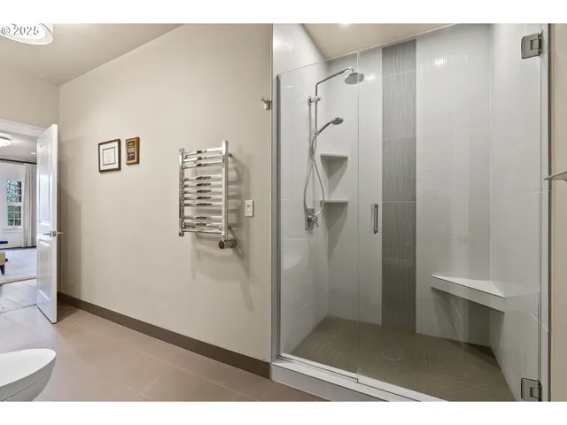 $3,799,000 | 13710 Knaus Road, Lake Oswego, OR 97034