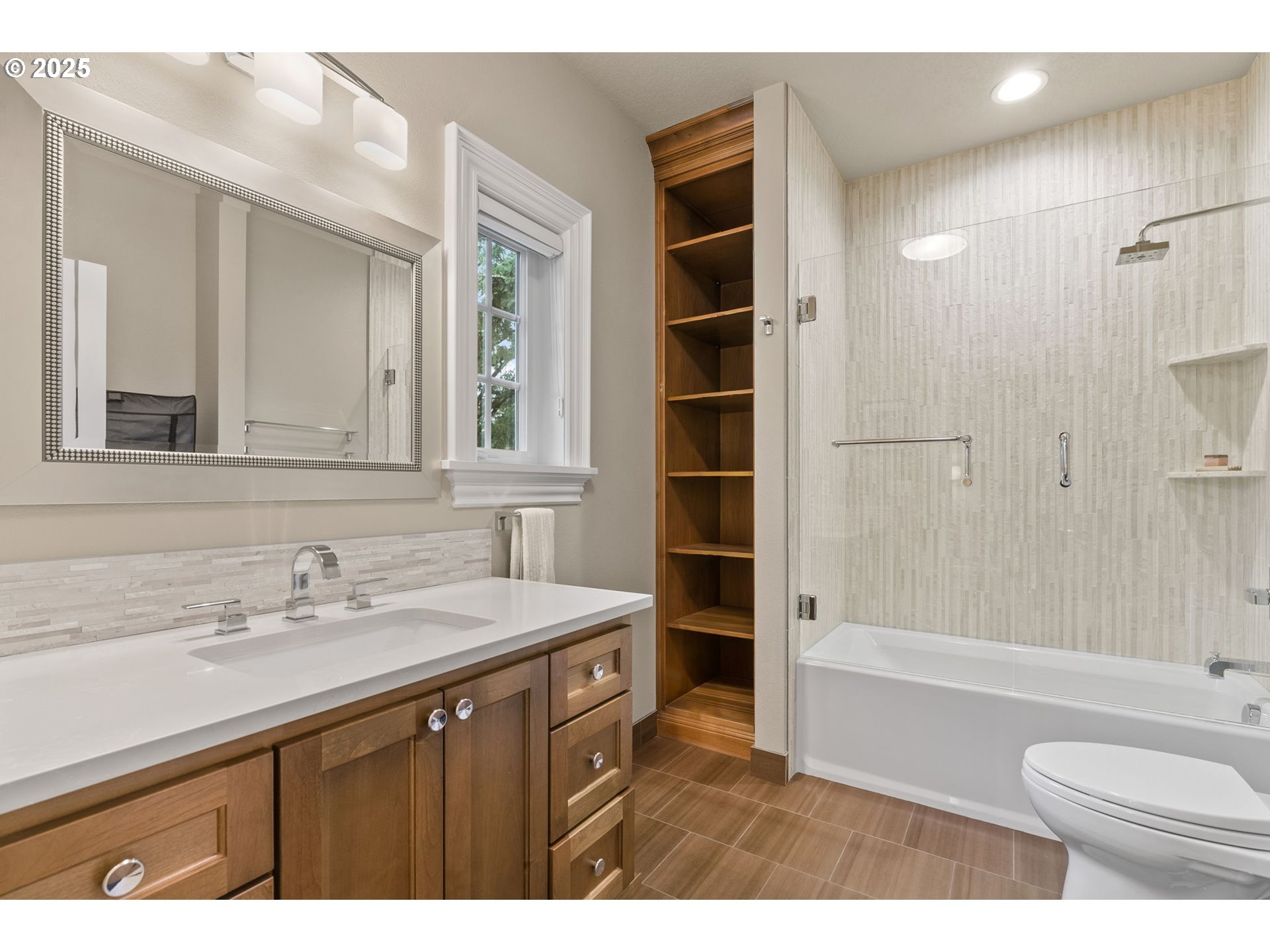13710 Knaus Road Lake Oswego, OR 97034 - Photo 39 of 47 a bathroom with a sink a toilet and shower