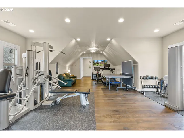 $3,799,000 | 13710 Knaus Road, Lake Oswego, OR 97034