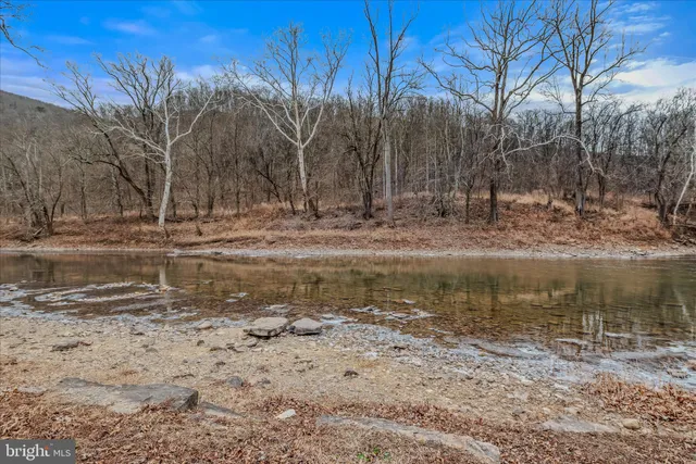 $335,000 | 852 Stellar Way, Great Cacapon, WV 25422