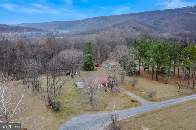 $335,000 | 852 Stellar Way, Great Cacapon, WV 25422