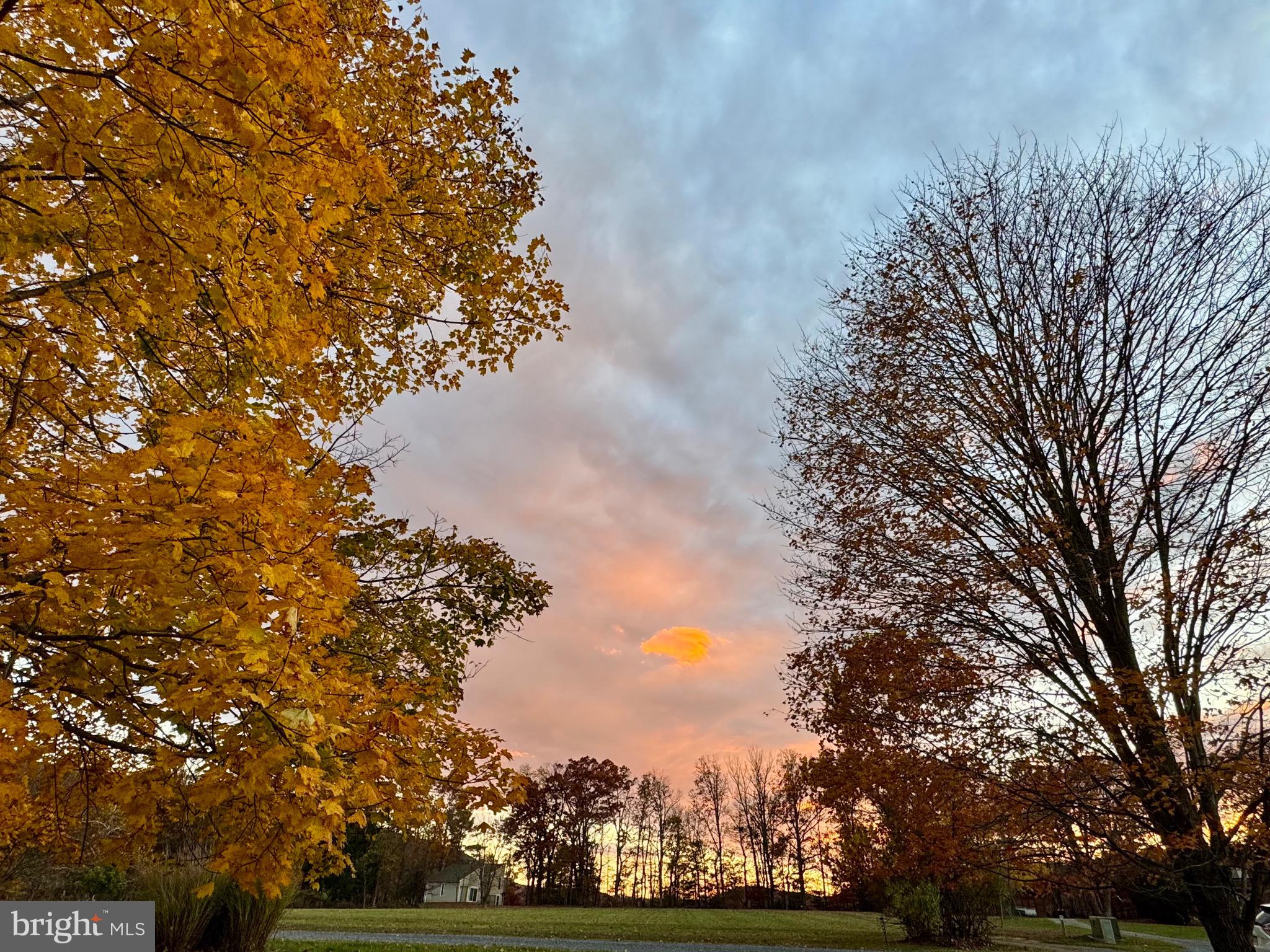852 Stellar Way Great Cacapon, WV 25422 - Photo 5 of 7