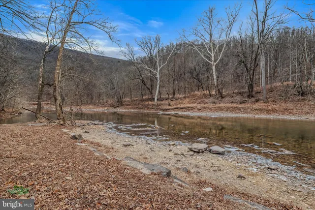 $335,000 | 852 Stellar Way, Great Cacapon, WV 25422