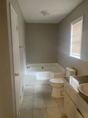 $1,975 | 4460 Marjorie Road Southwest, Snellville, GA 30039