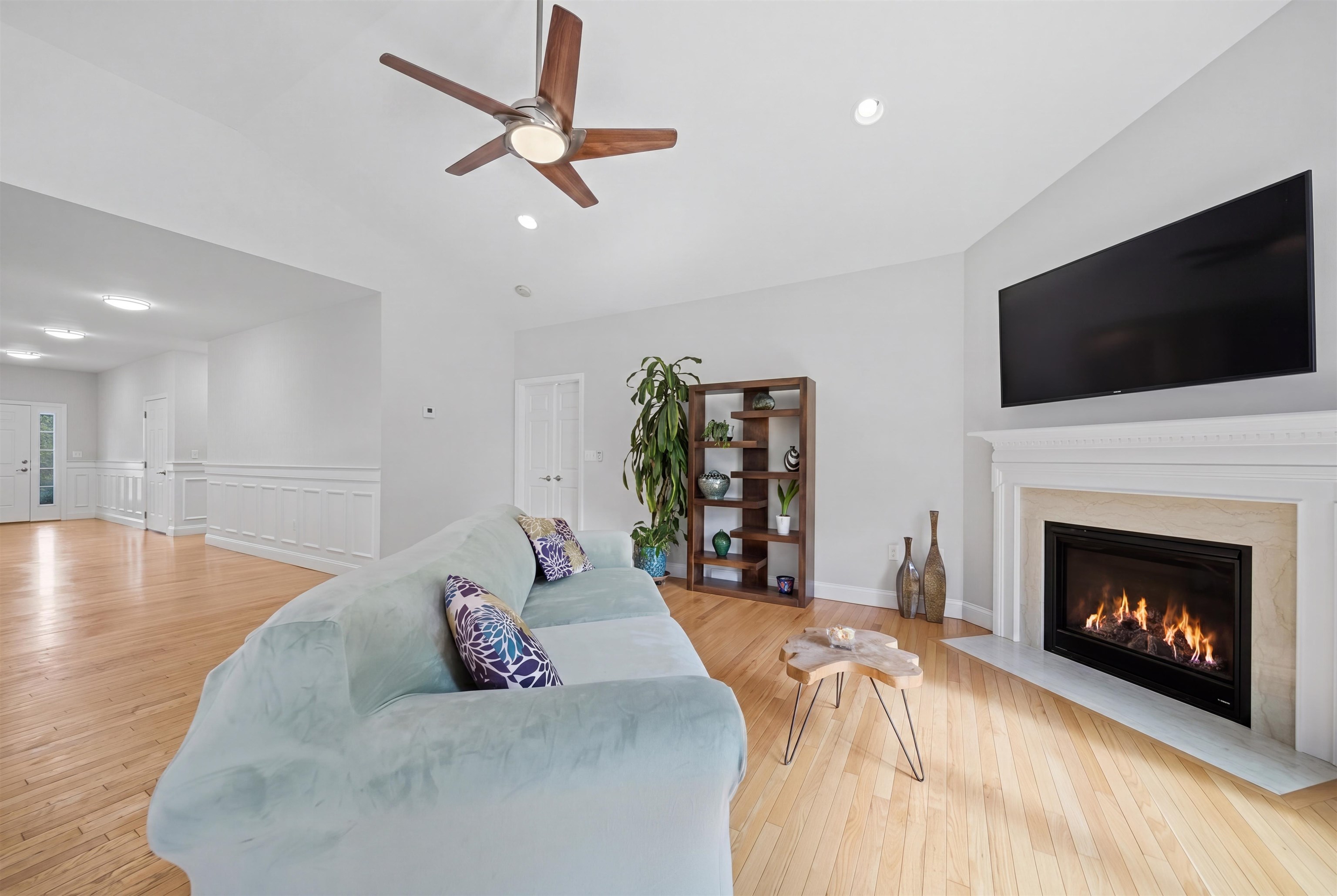 26 Pepper Hill Road Londonderry, NH 03053 - Photo 14 of 47
