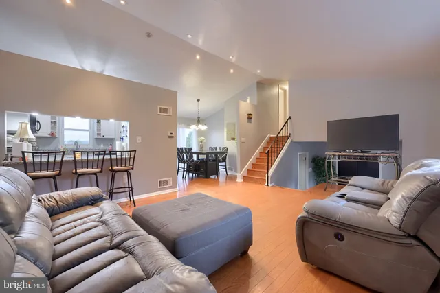 $354,900 | 4131 Davidsburg Road, Dover, PA 17315