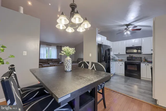 $354,900 | 4131 Davidsburg Road, Dover, PA 17315