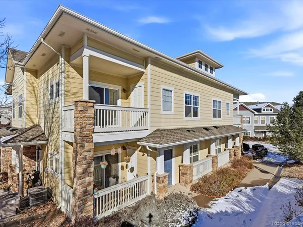 $299,900 | 9585 Pearl Circle, Unit 203, Parker, CO 80134