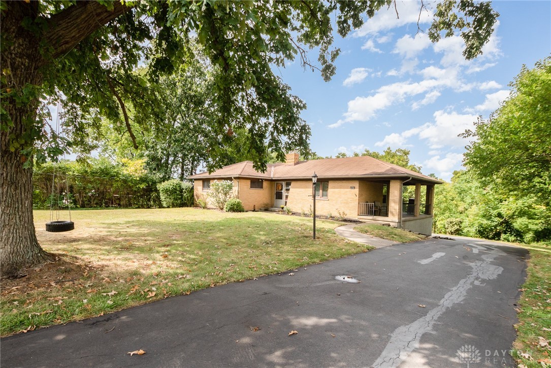 6716 Springdale Road Cincinnati, OH 45247 - Photo 4 of 31