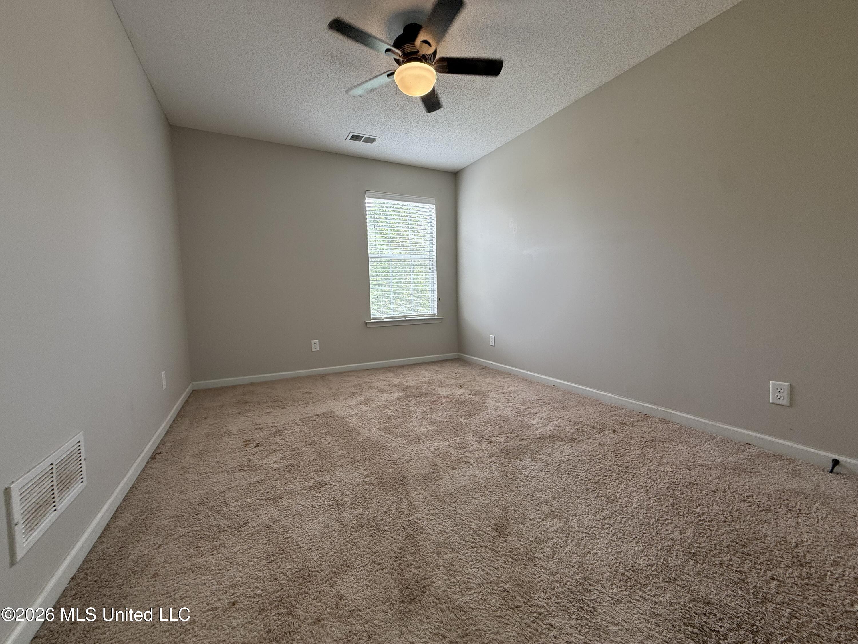 406 Vaiden Ridge Drive North Hernando, MS 38632 - Photo 10 of 17 IMG_4028