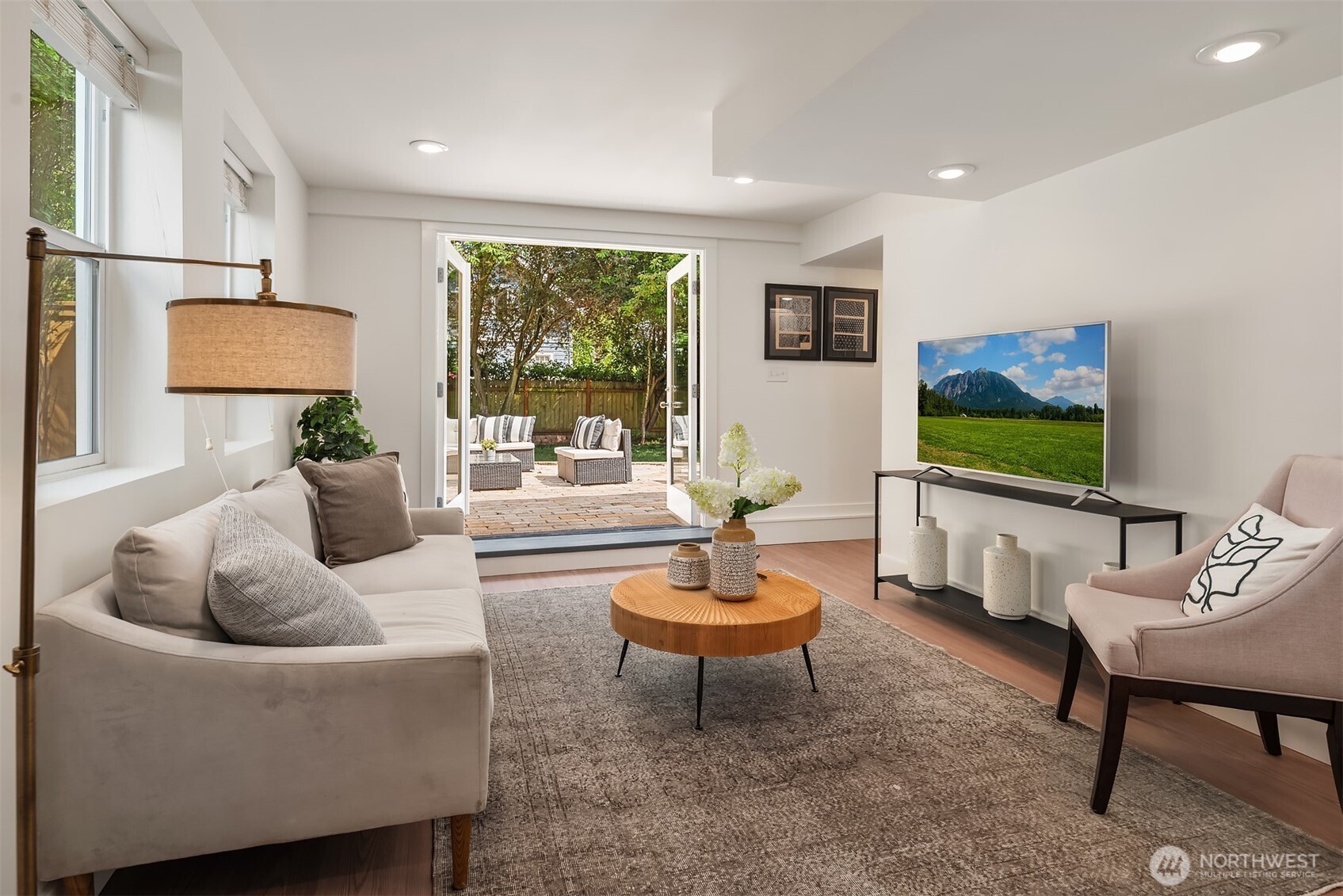 830 Northeast 59th Street Seattle, WA 98105 - Photo 24 of 35