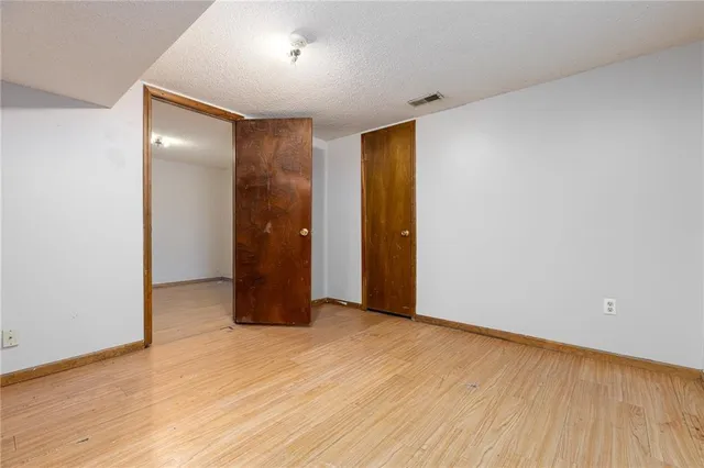 $189,900 | 5416 North Cleveland Avenue, Kansas City, MO 64119