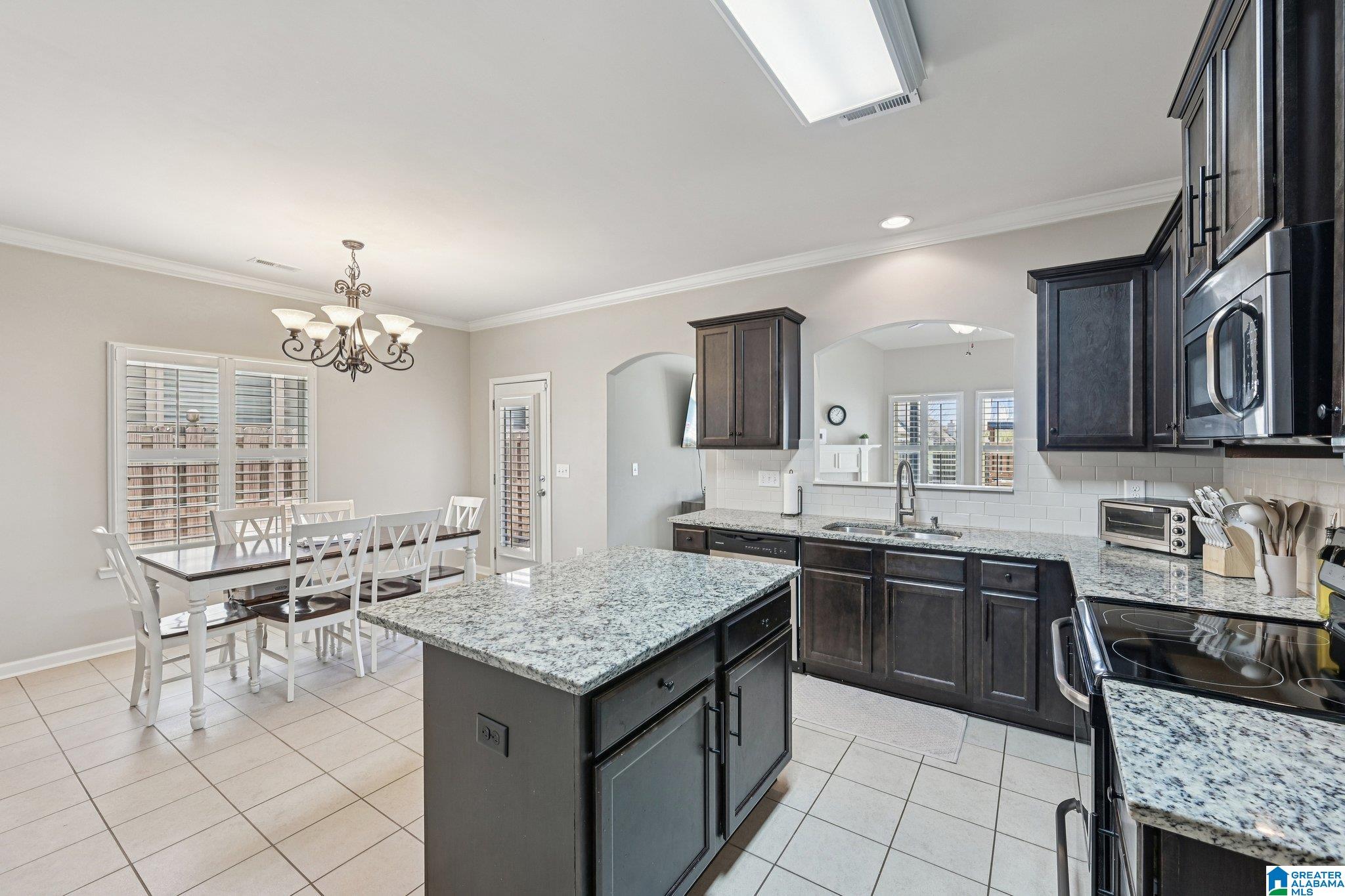 1004 Bethpage Lane Calera, AL 35040 - Photo 9 of 49