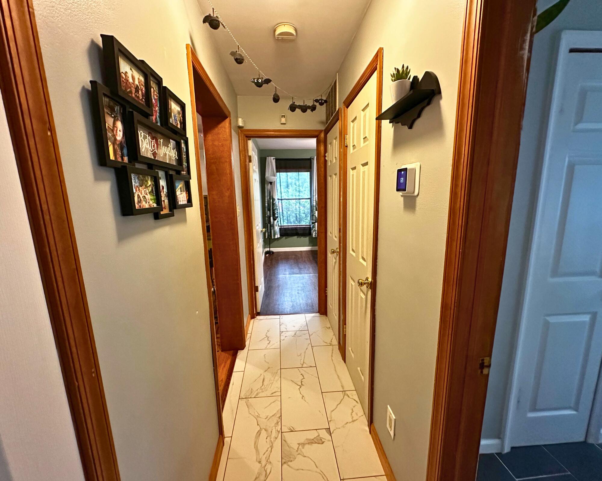 1701 Johns Road Effort, PA 18330 - Photo 13 of 27 Hallway