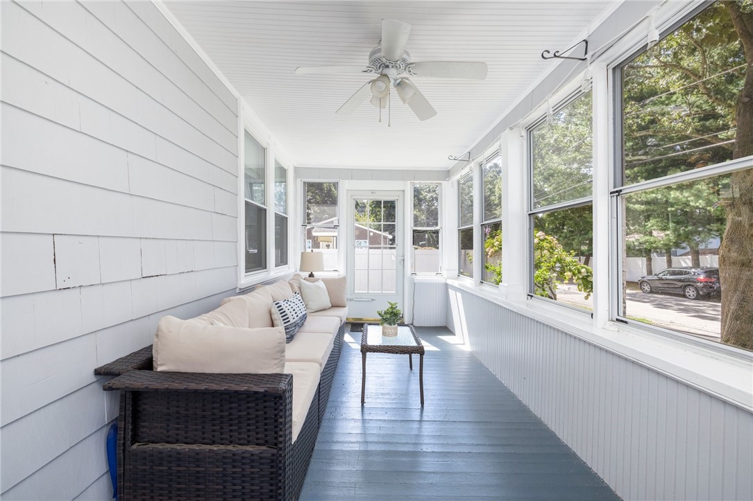 40 Grand View Drive Warwick, RI 02886 - Photo 5 of 31