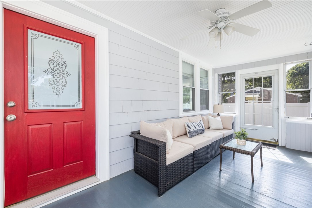 40 Grand View Drive Warwick, RI 02886 - Photo 7 of 31