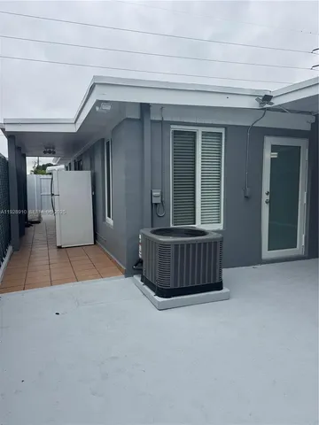 $2,500 | 881 Hialeah Drive, Unit 2, Hialeah, FL 33010