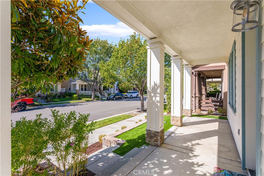 40116 Stowe Road Temecula, CA 92591 - Photo 7 of 53 Covered Front Porch