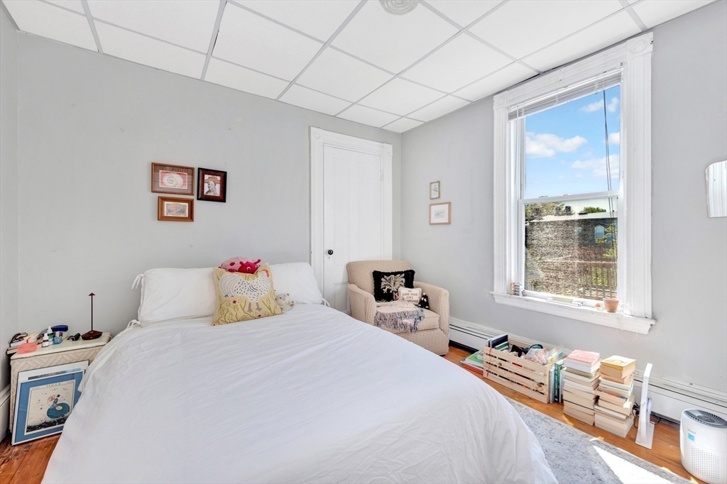 819 East 4th Street Boston, MA 02127 - Photo 20 of 42