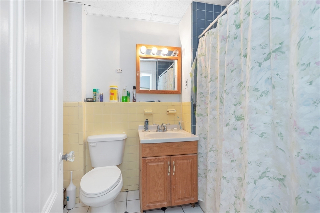 819 East 4th Street Boston, MA 02127 - Photo 27 of 42