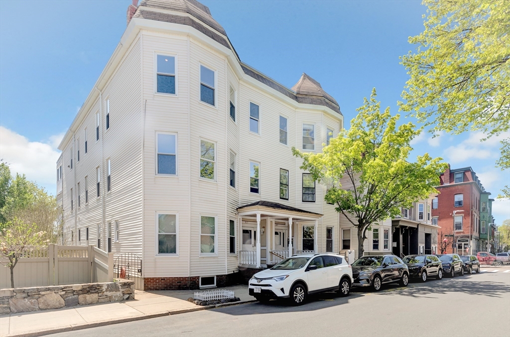 819 East 4th Street Boston, MA 02127 - Photo 42 of 42