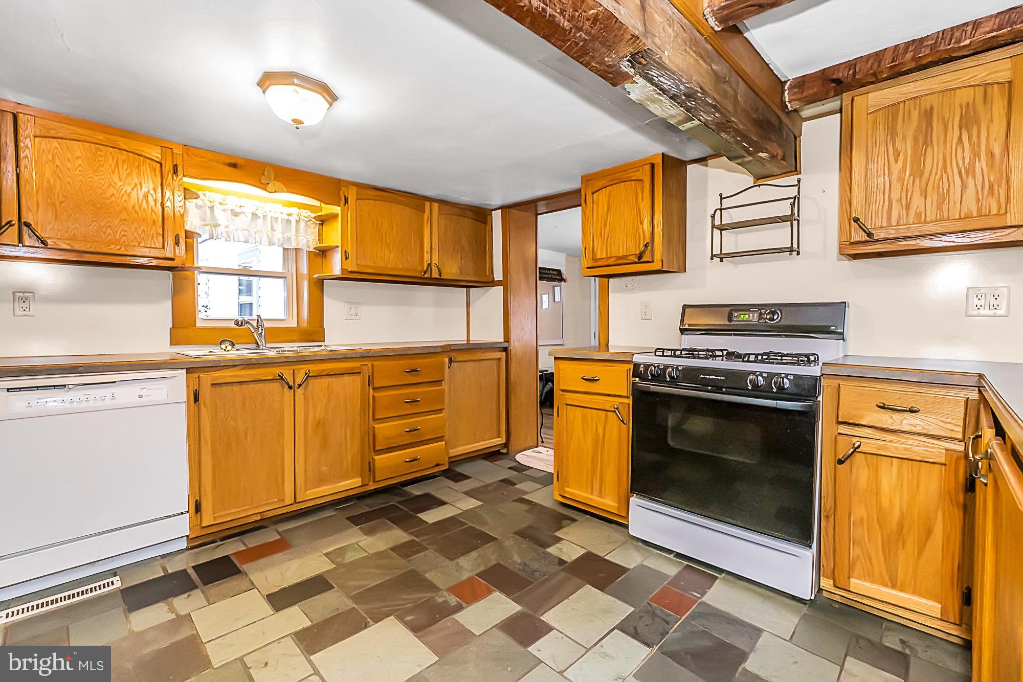 1243 Goodyear Road Gardners, PA 17324 - Photo 8 of 52 Gallery Image 8