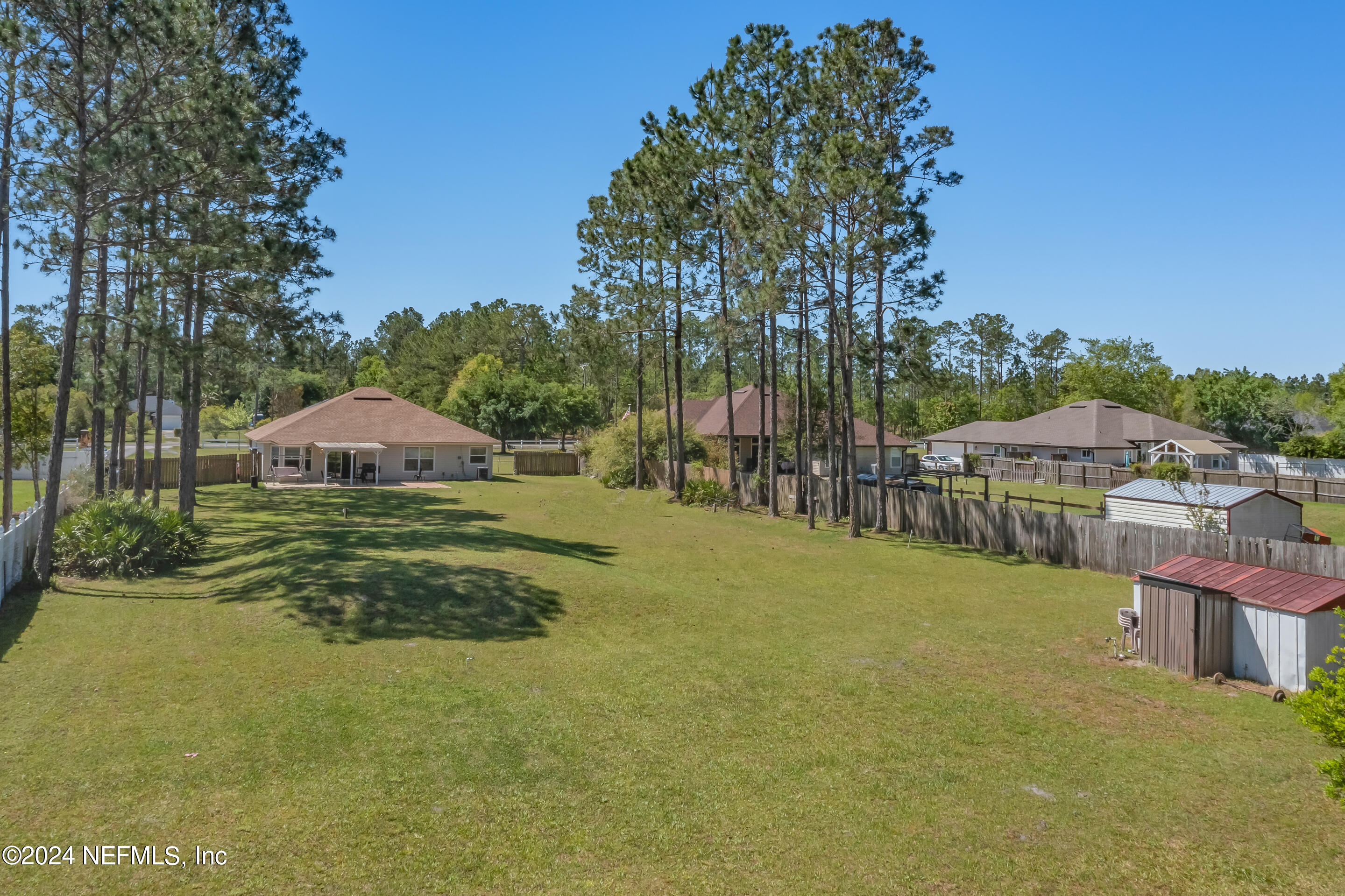 9006 Ford Road Bryceville, FL 32009 - Photo 31 of 38 Backyard