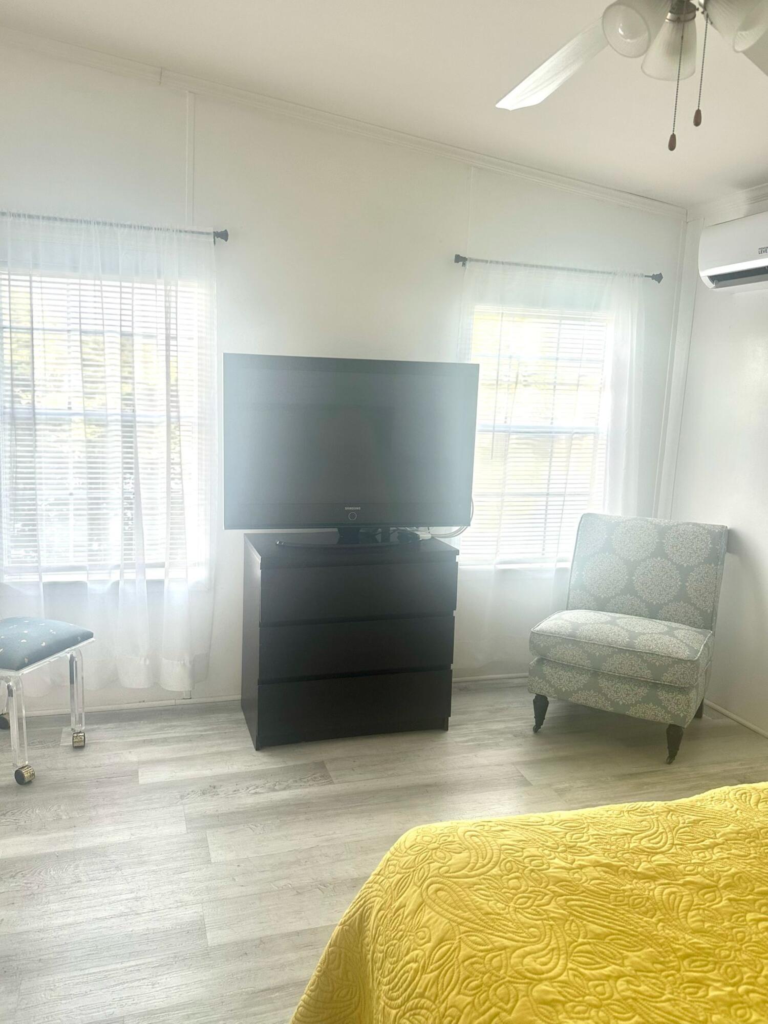 3140 Southwest 51st Avenue Davie, FL 33314 - Photo 10 of 38 b0b914ff-afb3-4def-81e1-4511d2aab7ea