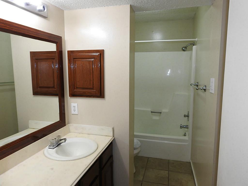 4218 Bridledon Lane Houston, TX 77014 - Photo 19 of 29