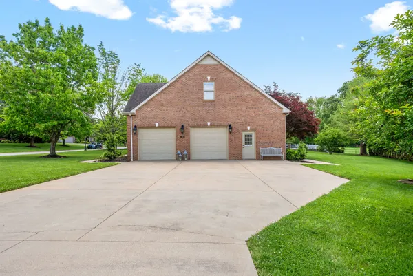$547,500 | 401 Cromwell Place, Hopkinsville, KY 42240