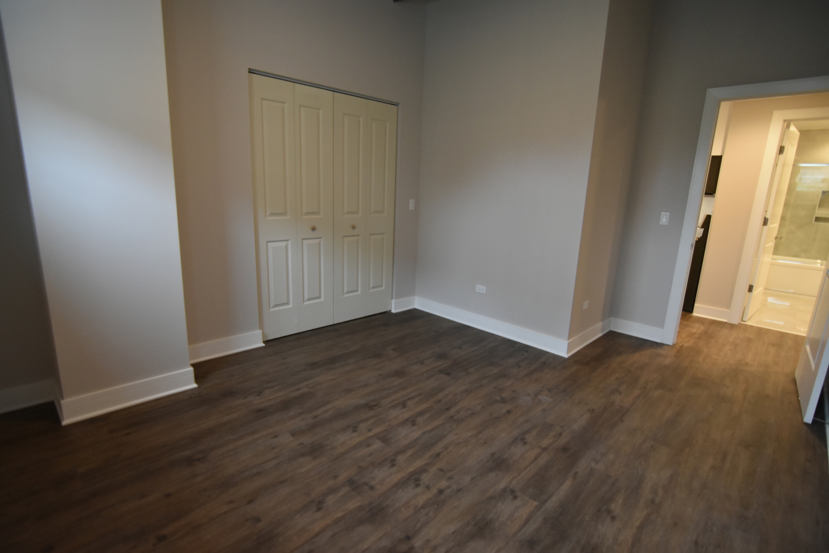 3833 North Broadway, Unit 301 Chicago, IL 60613 - Photo 13 of 18