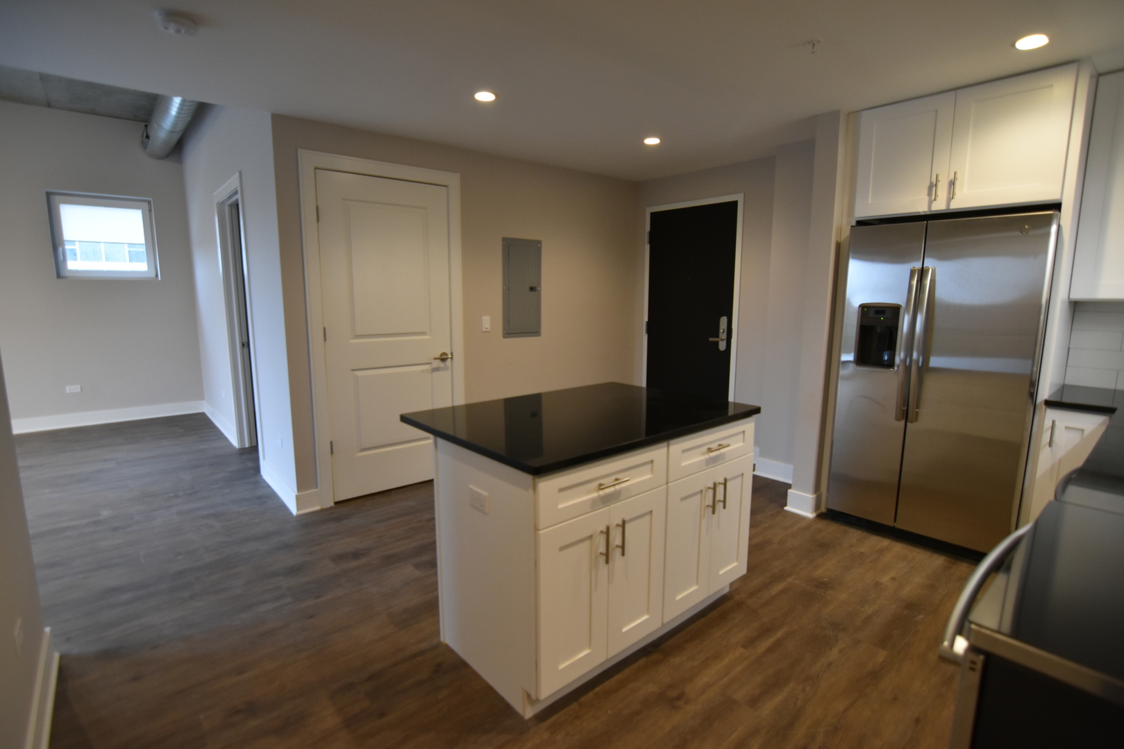 3833 North Broadway, Unit 301 Chicago, IL 60613 - Photo 6 of 18