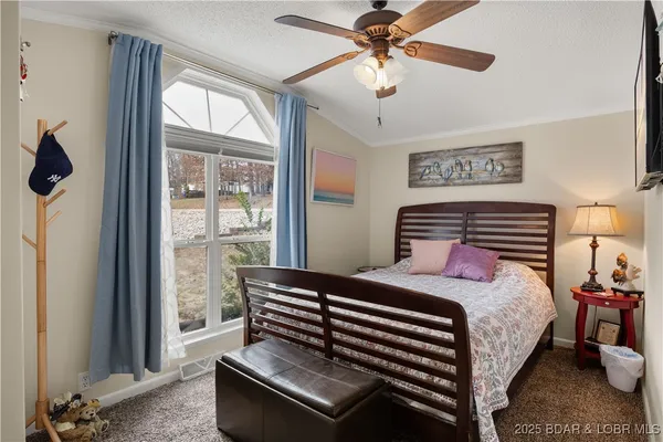 $393,000 | 186 Highlands Avenue, Camdenton, MO 65020