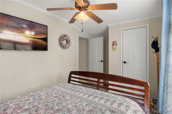 $393,000 | 186 Highlands Avenue, Camdenton, MO 65020