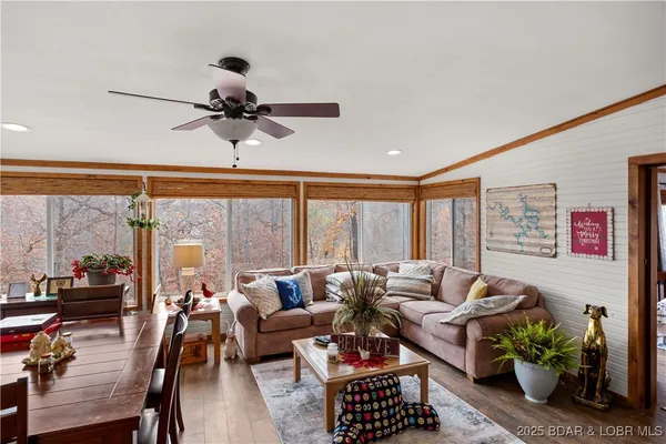 $393,000 | 186 Highlands Avenue, Camdenton, MO 65020