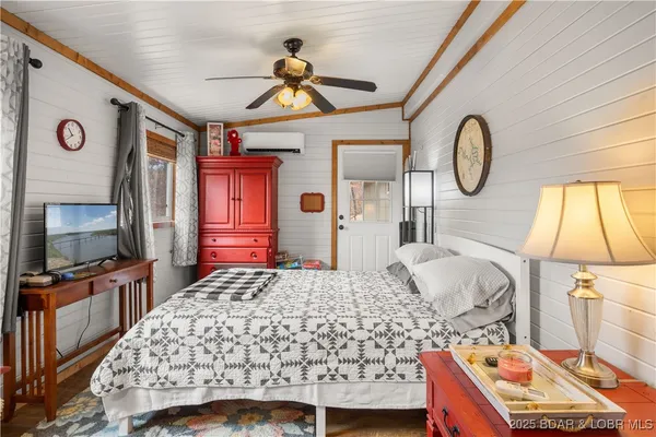 $393,000 | 186 Highlands Avenue, Camdenton, MO 65020