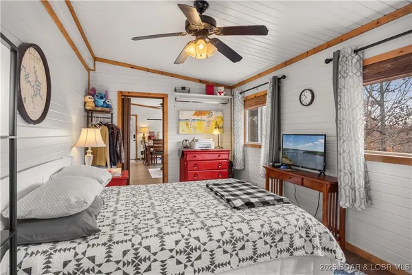 $393,000 | 186 Highlands Avenue, Camdenton, MO 65020