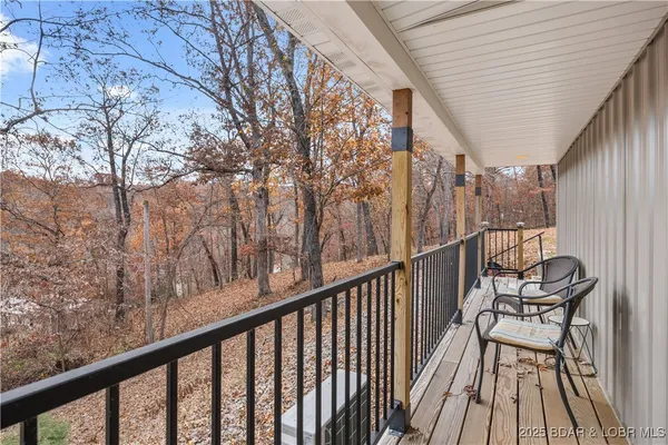 $393,000 | 186 Highlands Avenue, Camdenton, MO 65020