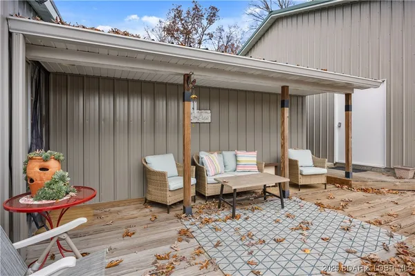$393,000 | 186 Highlands Avenue, Camdenton, MO 65020