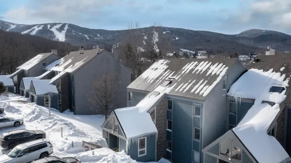 $399,000 | 697 East Mountain Road, Unit A1, Killington, VT 05751