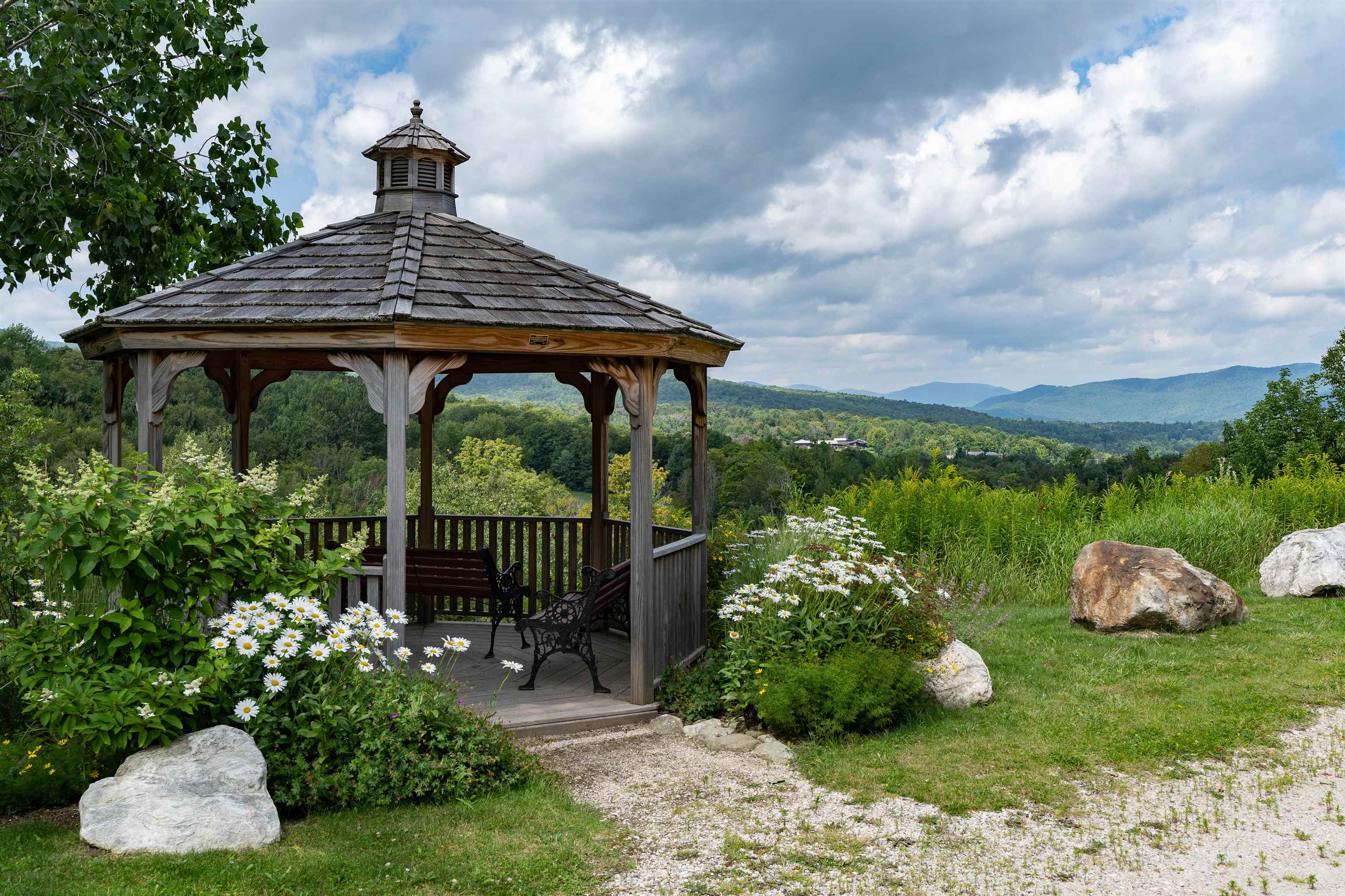 697 East Mountain Road, Unit A1 Killington, VT 05751 - Photo 38 of 39
