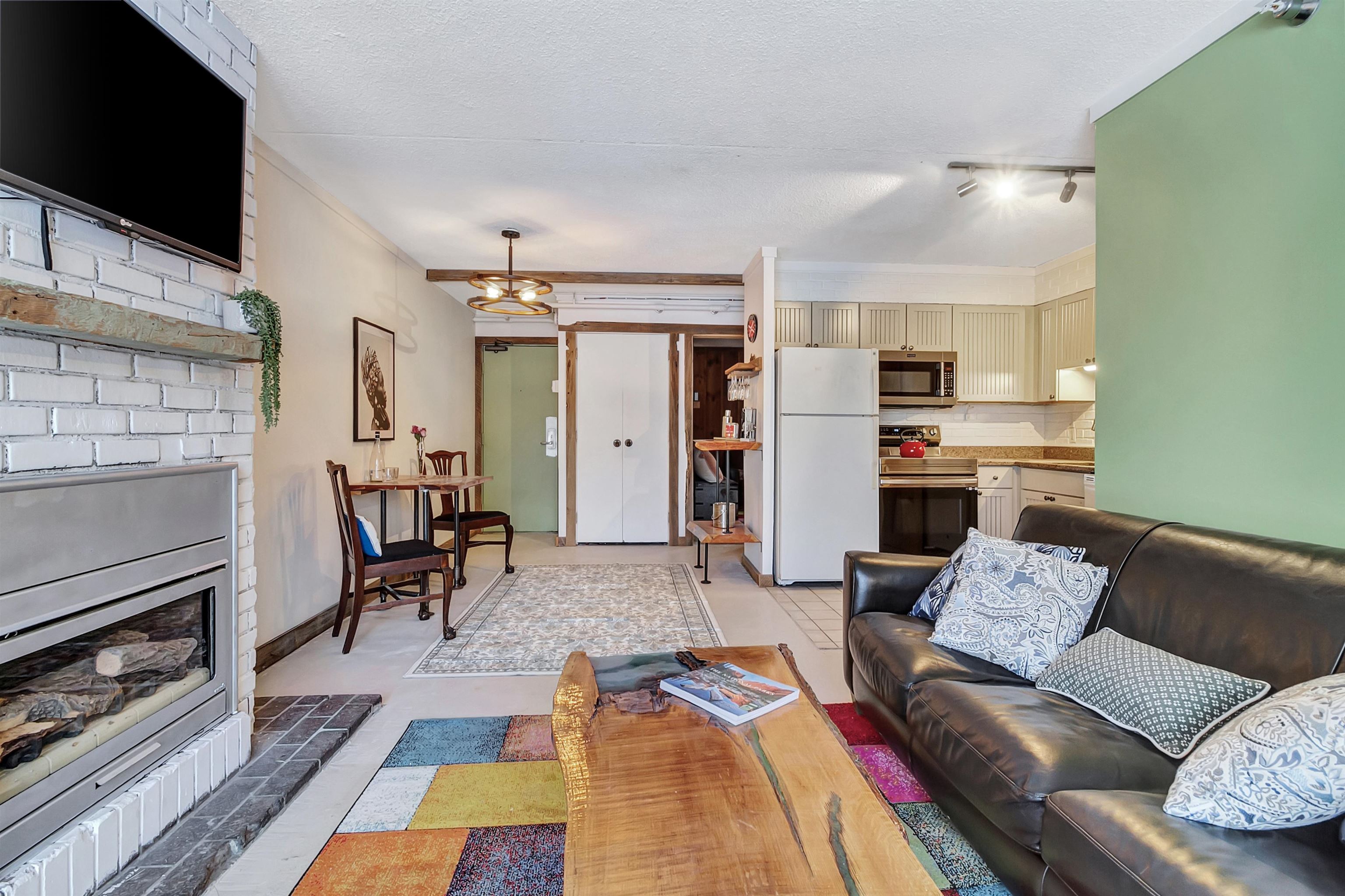 697 East Mountain Road, Unit A1 Killington, VT 05751 - Photo 10 of 39