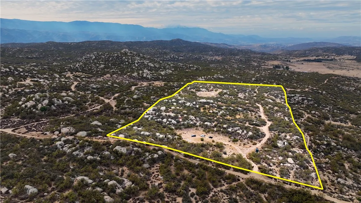 12 Sycamore Spring Road Jamul, CA 91935 - Photo 3 of 21