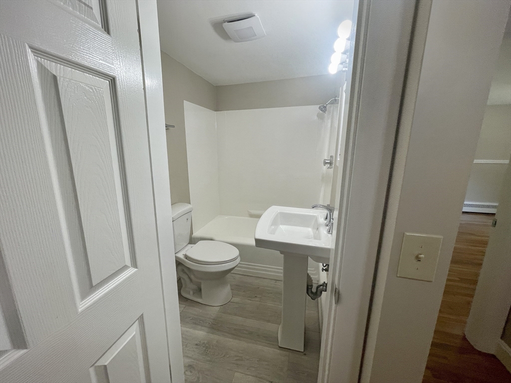 99 Homestead Circle Hamilton, MA 01982 - Photo 3 of 19