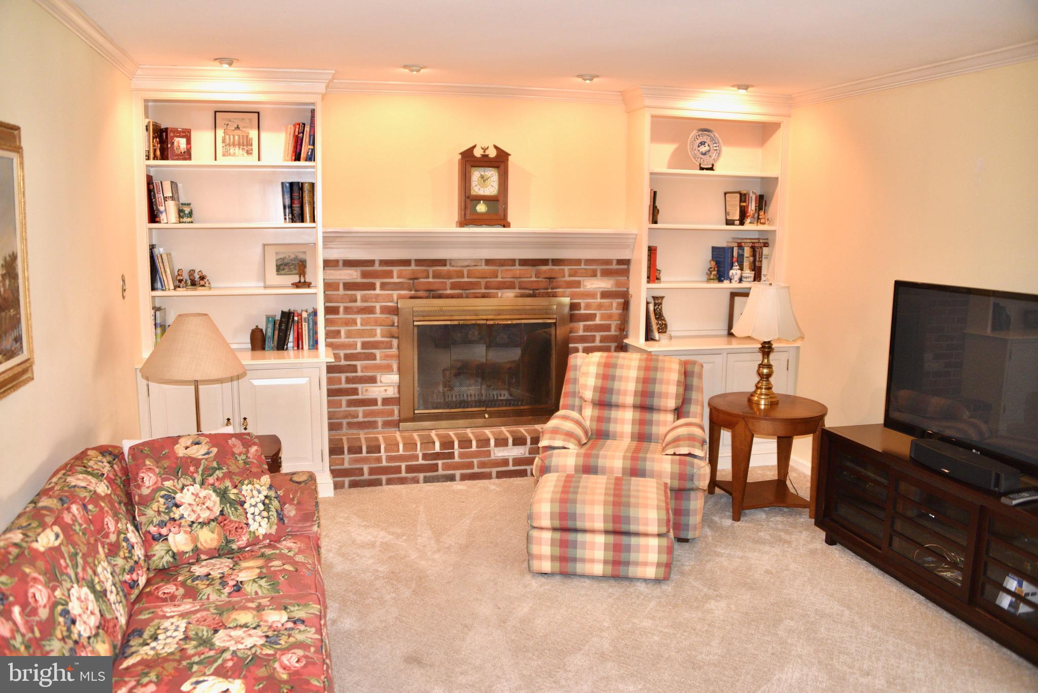 2111 Gring Drive Reading, PA 19610 - Photo 14 of 37