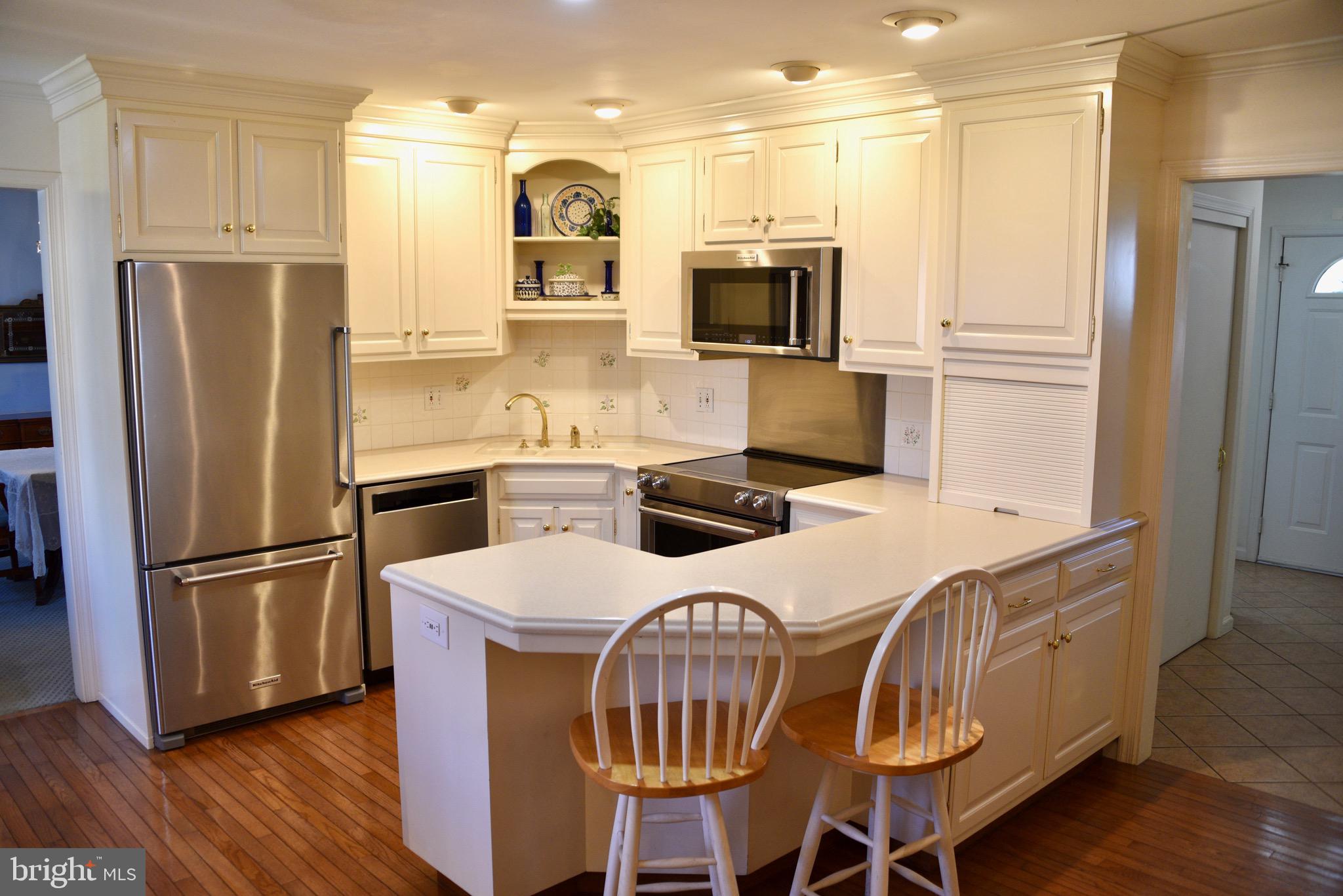 2111 Gring Drive Reading, PA 19610 - Photo 9 of 37