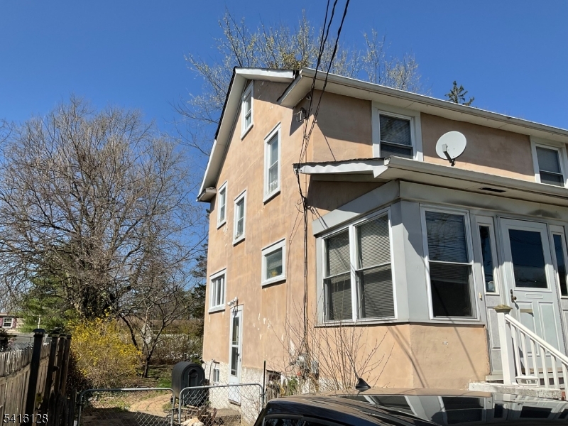 39 Alps Road Wayne, NJ 07470 - Photo 3 of 7